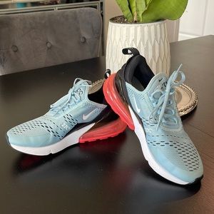 Nike AirMax 270 size 8 women